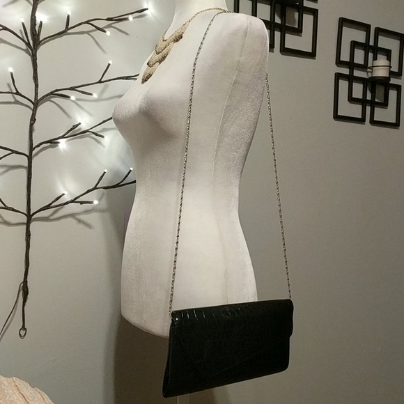 Forever 21 Crossbody/Clutch Purse - Picture 4 of 14